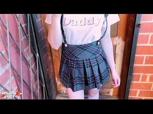 ❤️ Studentessa succhia il suo cazzo profondamente e scopa invece delle lezioni Video di sessoal it.downloadassertion.top ❌️❤